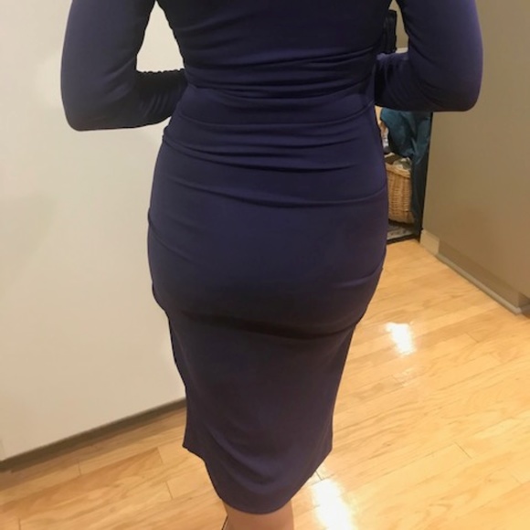 NWT Nicole Miller Long Sleeves Ruched Dress - SM - Picture 6 of 7